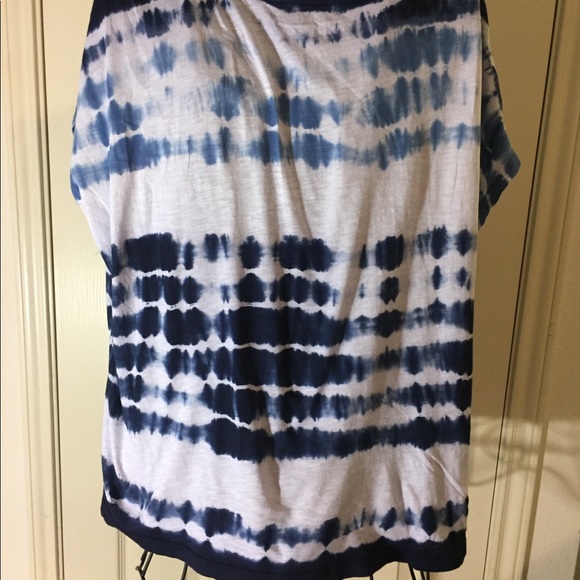 Style & CO Sport Blue and White double Top - Picture 7 of 8
